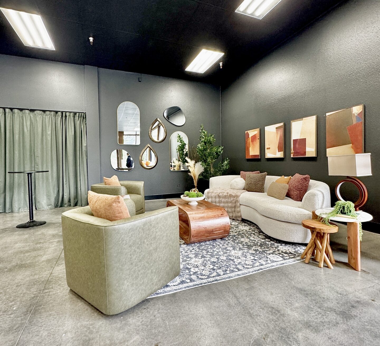 The Grand Living Room 5