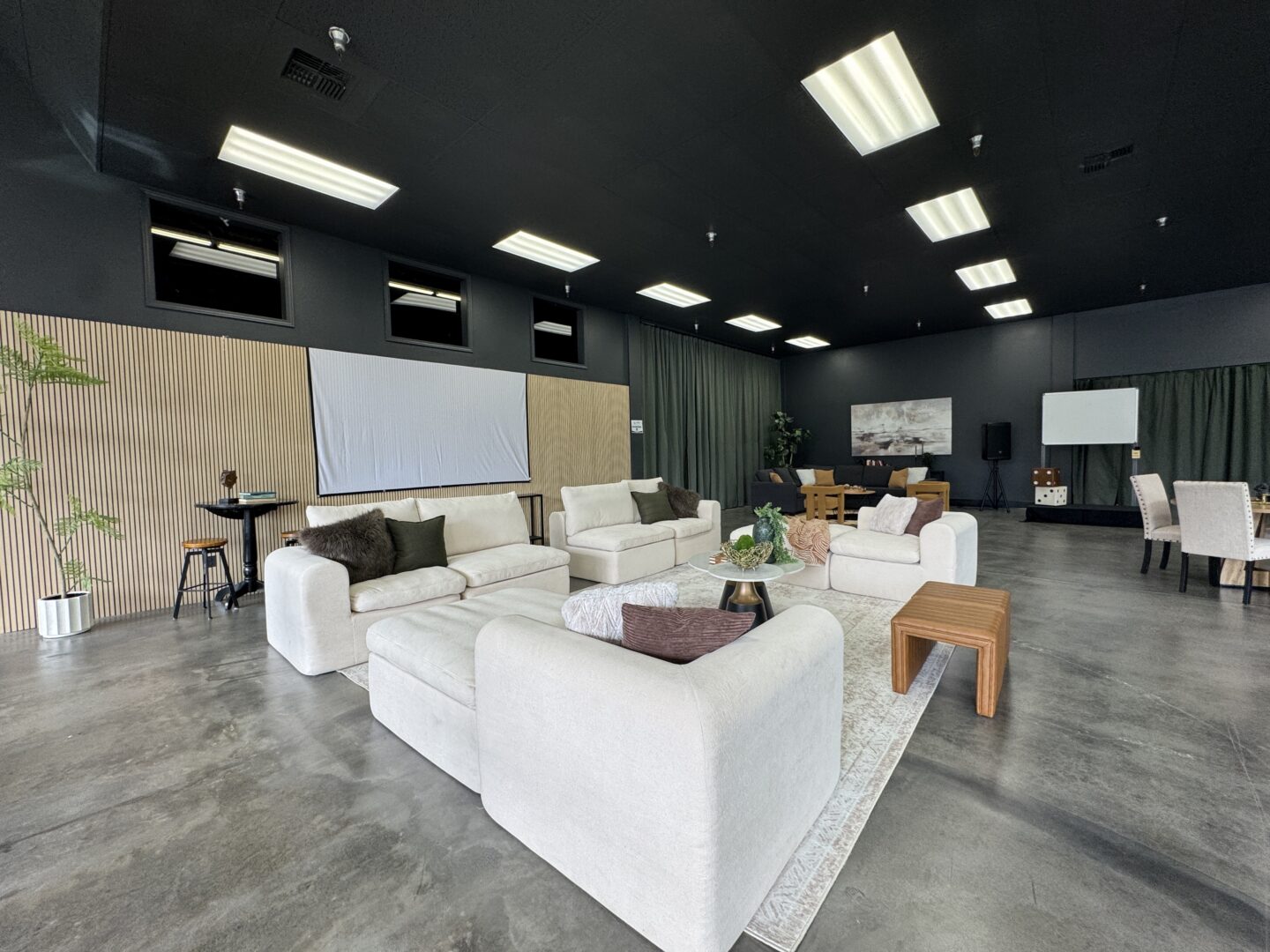 The Grand Living Room 11